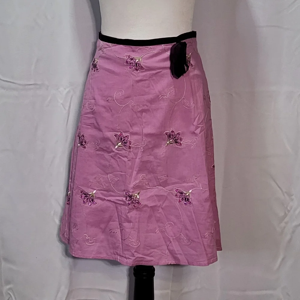 Trixxi Junior's Vintage Lavender Floral Embroidered Midi A-Line Skirt Size 3 🐈 - Picture 3 of 12